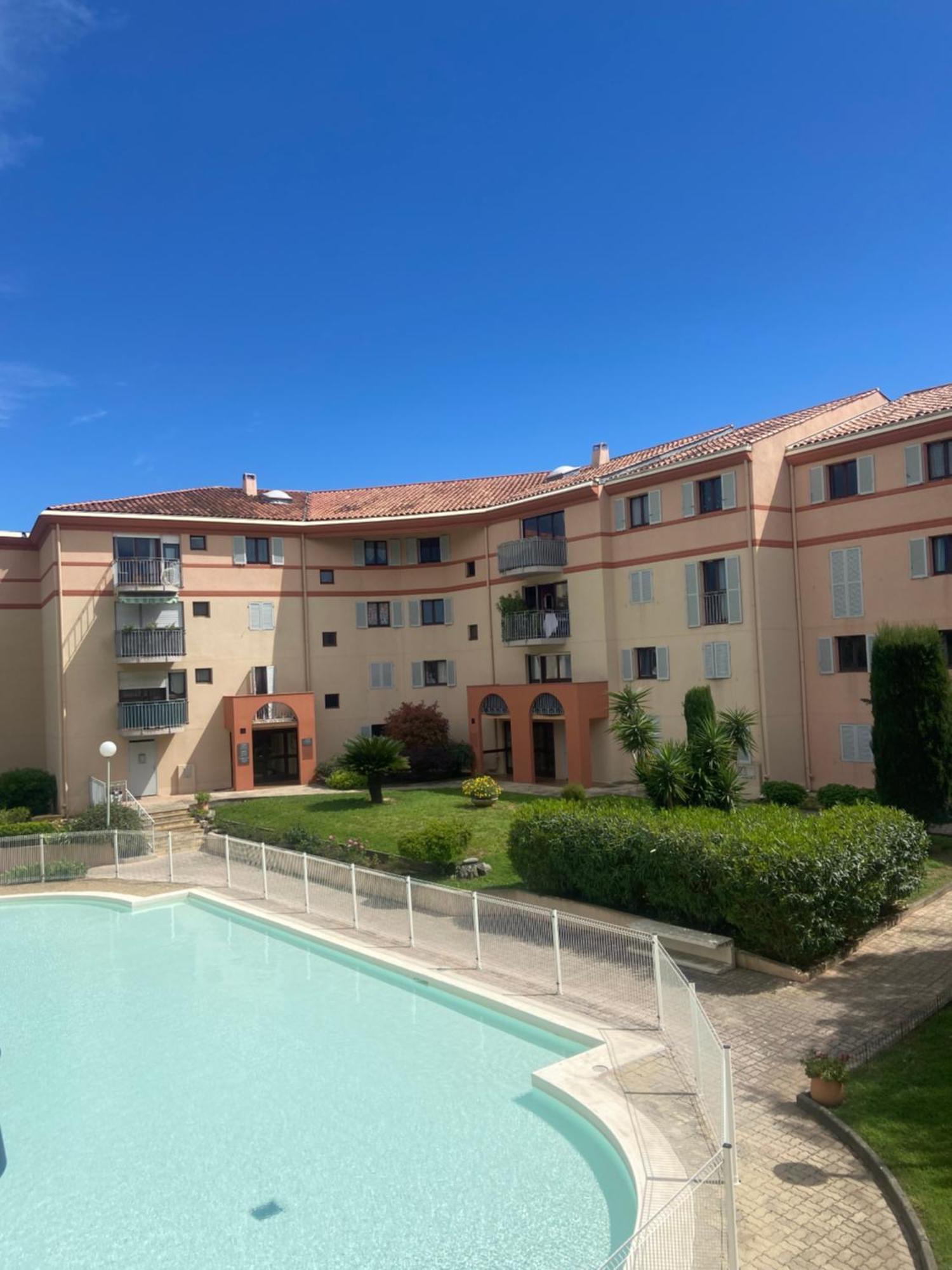 Residence Ste Croix Fréjus المظهر الخارجي الصورة